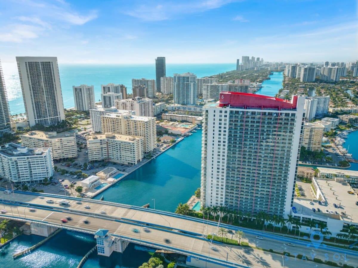 Pool - Infinity View - Balcony - Gym - Near Beach Hallandale Beach Exteriör bild